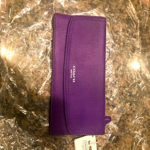 PURPLE COACH WALLET NWT